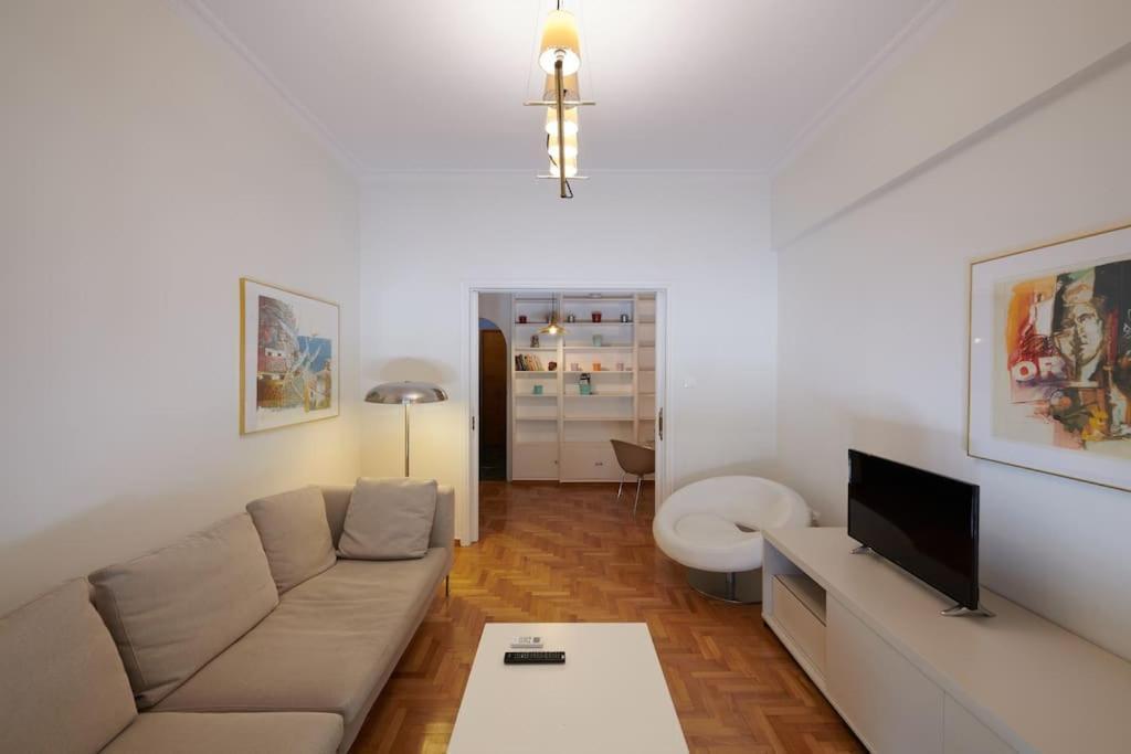 Apartment In The Heart Of The City 아테네 외부 사진