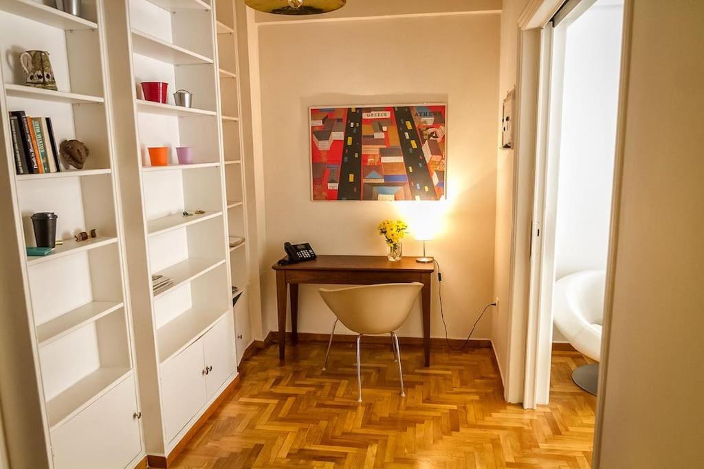 Apartment In The Heart Of The City 아테네 외부 사진